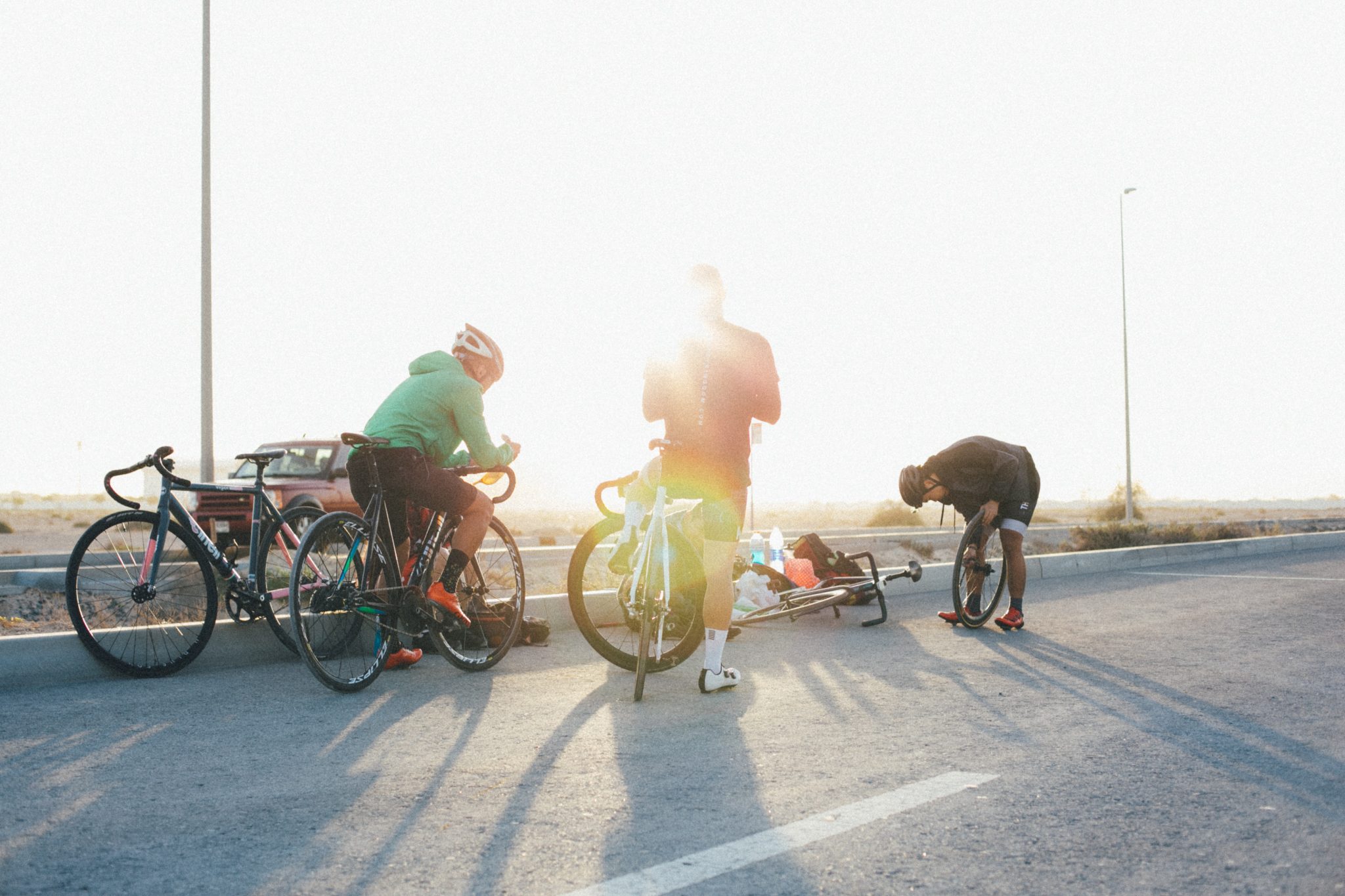 Lifestyle going. Другу на 24 летние с велосипедом. Safe and Dangerous Cycling in the City.